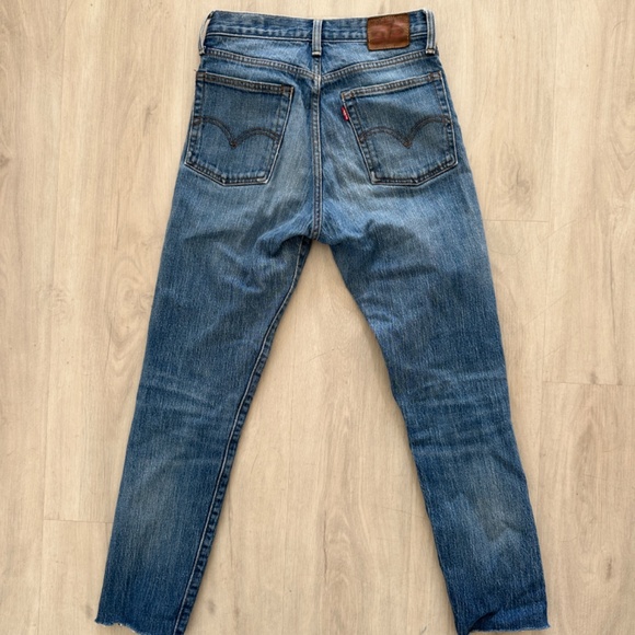 Levi’s Wedgie Icon High-Rise - Picture 3 of 4